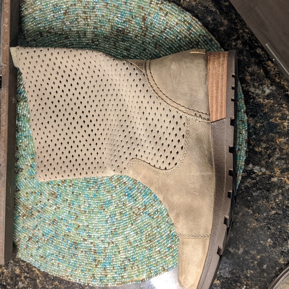 Sorel Major Pull On boots - Picture 4 of 11